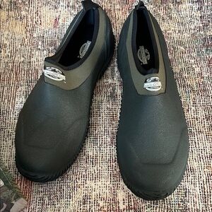Men's Black Waterproof Rain & Snow Slipon Shoes